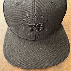 Philadelphia 76ers Mitchell & Ness Black Snapback Hat NBA Cap